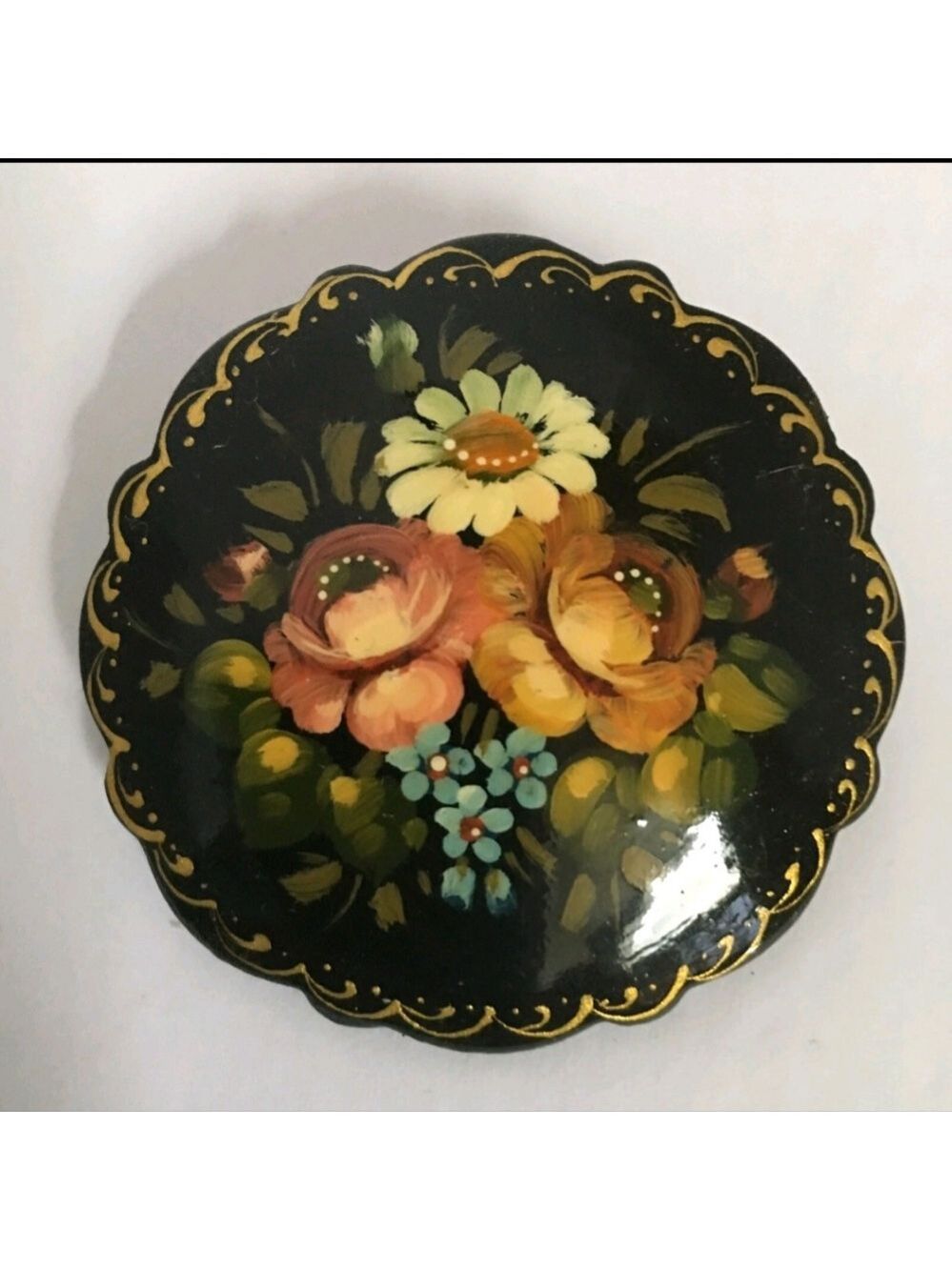 Vintage Russian Tole Painted Floral Scalloped Brooch